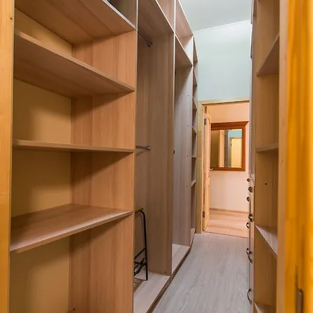 On Bazarnaya Street Apartment Odessa